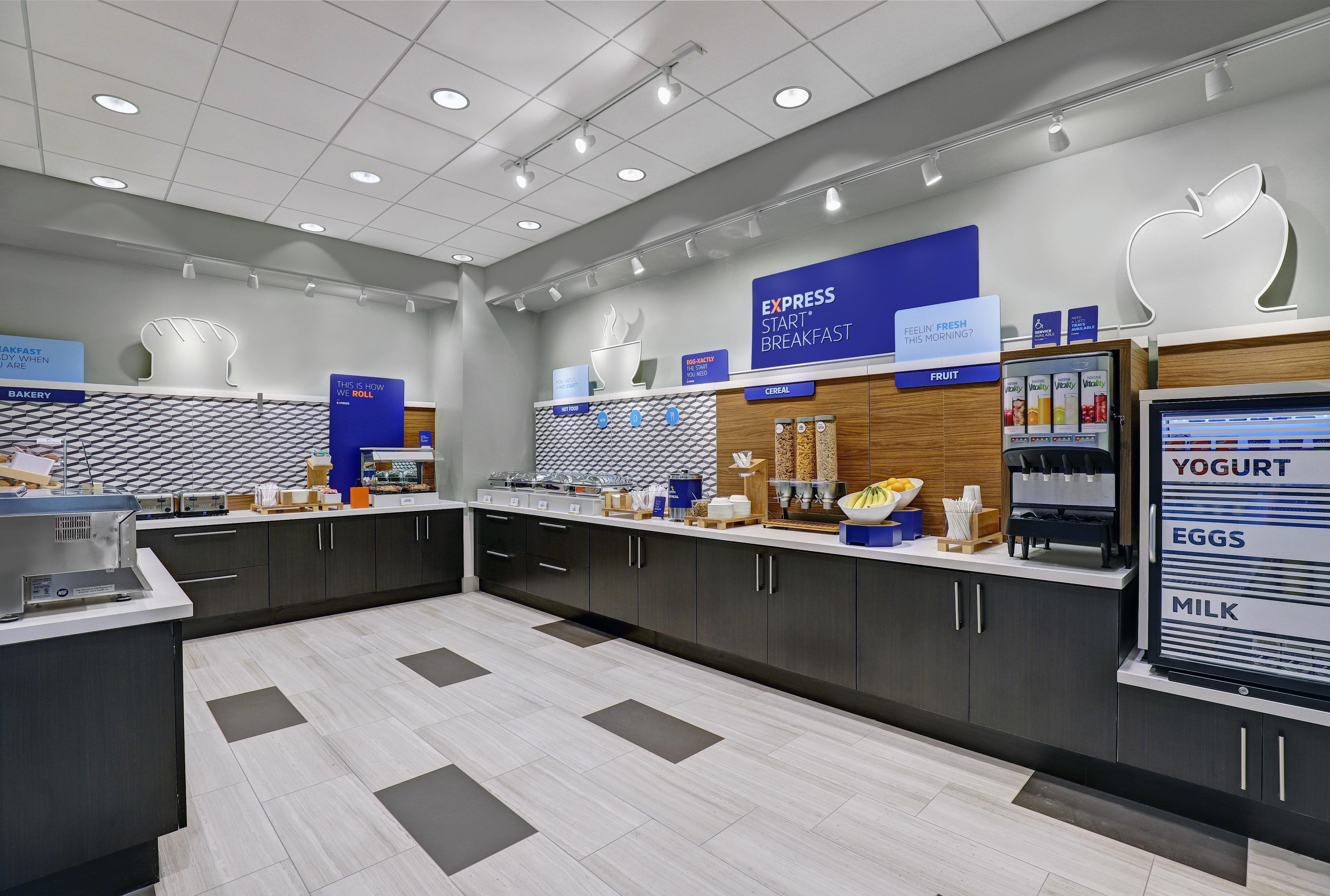 Holiday Inn Express - Kingston West By Ihg Εξωτερικό φωτογραφία