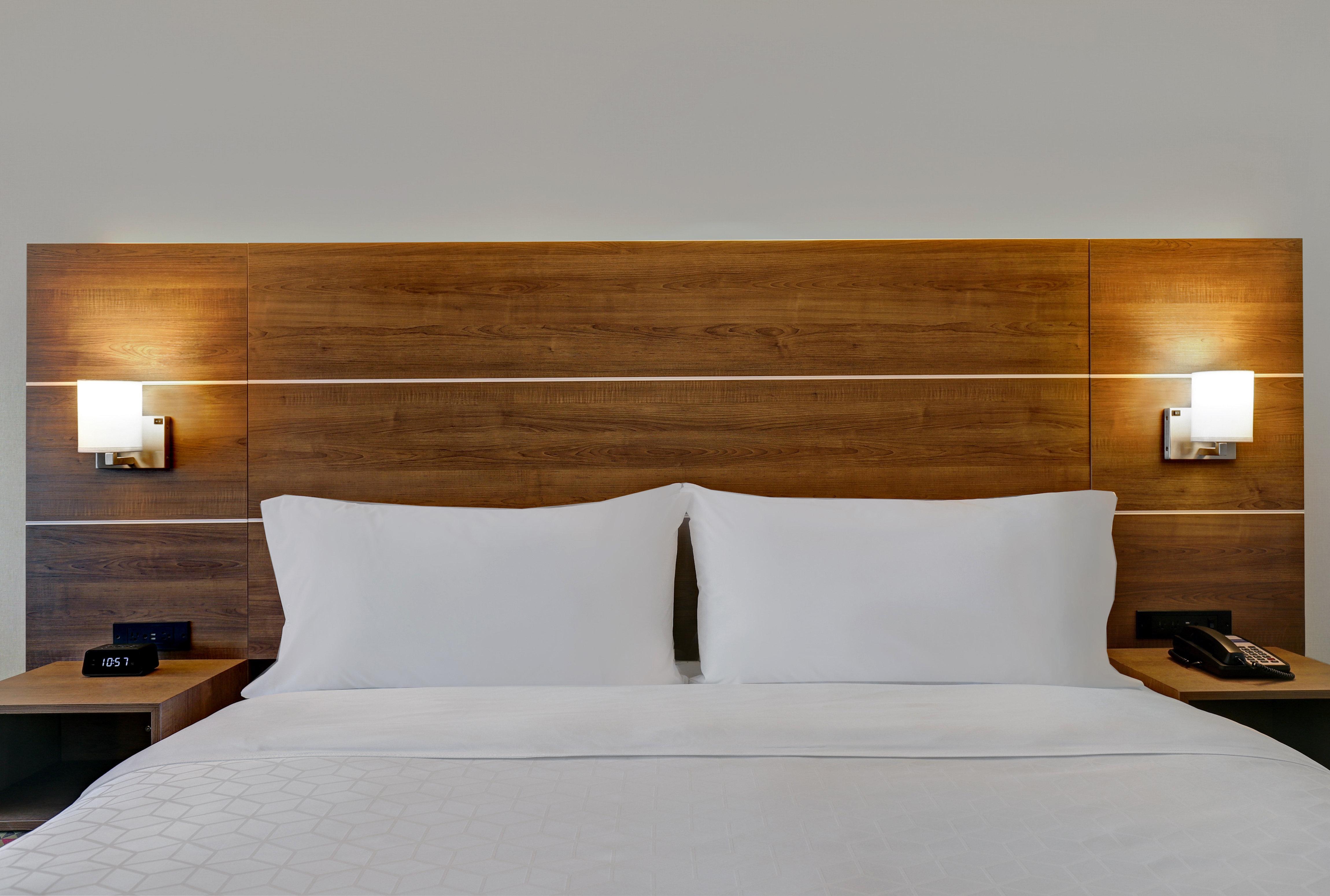 Holiday Inn Express - Kingston West By Ihg Εξωτερικό φωτογραφία
