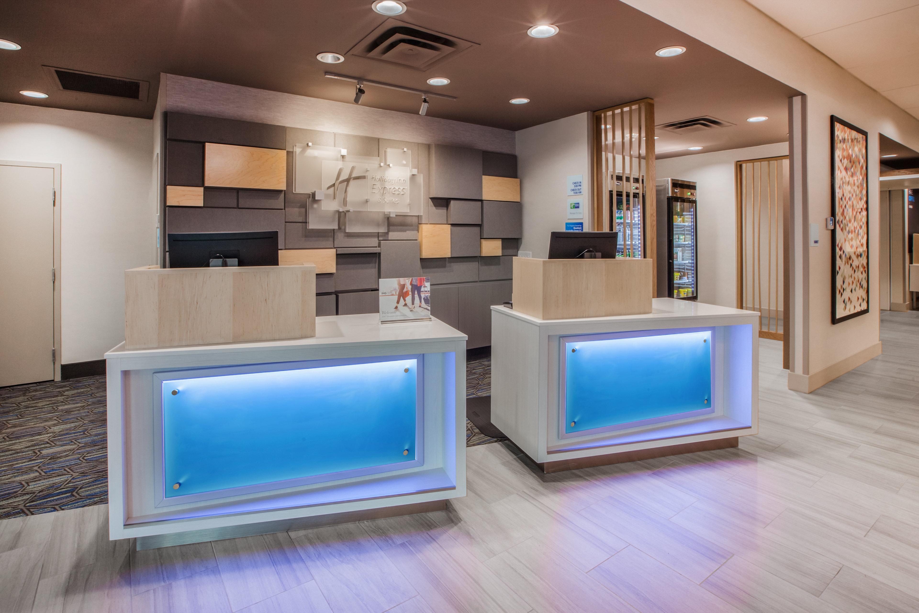 Holiday Inn Express - Kingston West By Ihg Εξωτερικό φωτογραφία