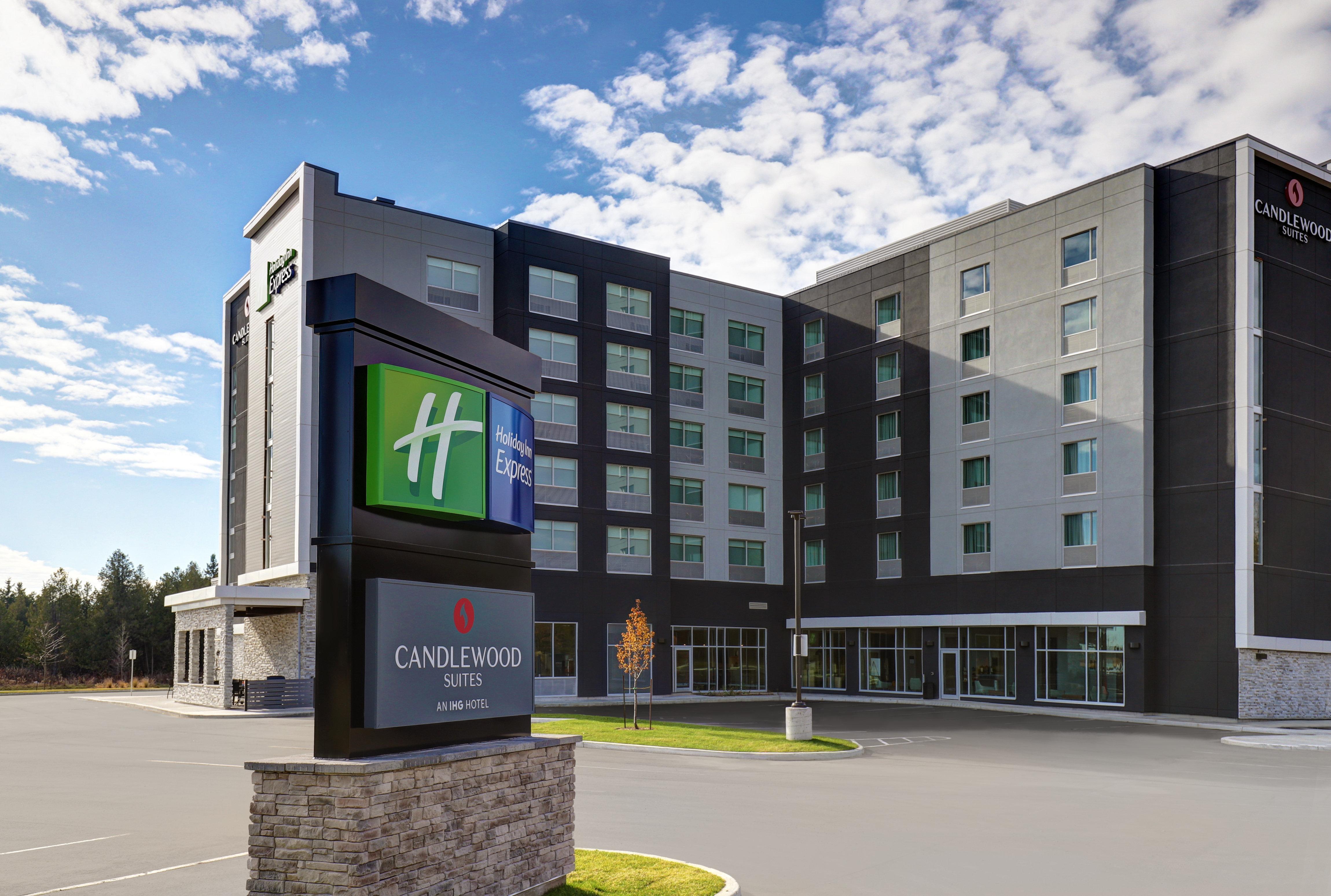 Holiday Inn Express - Kingston West By Ihg Εξωτερικό φωτογραφία
